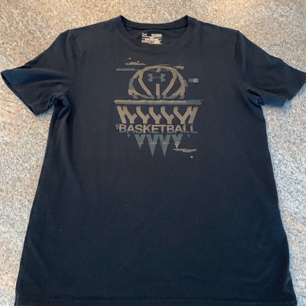 Boys XL Under Armour T